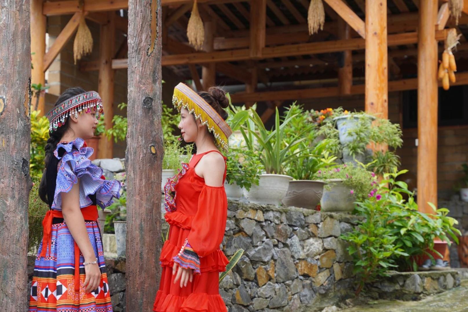 Tom Tep Homestay Ha Giang Esterno foto