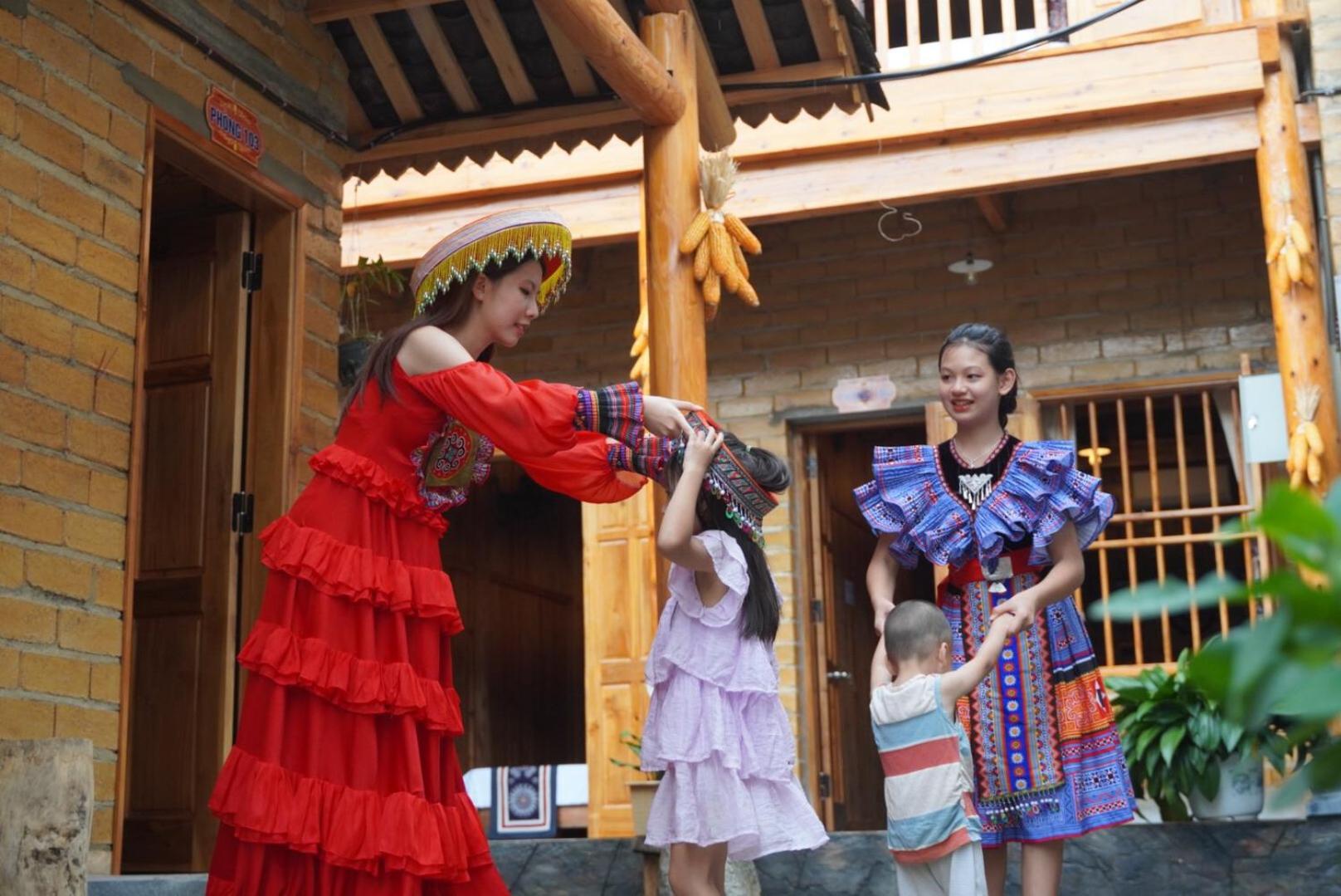 Tom Tep Homestay Ha Giang Esterno foto