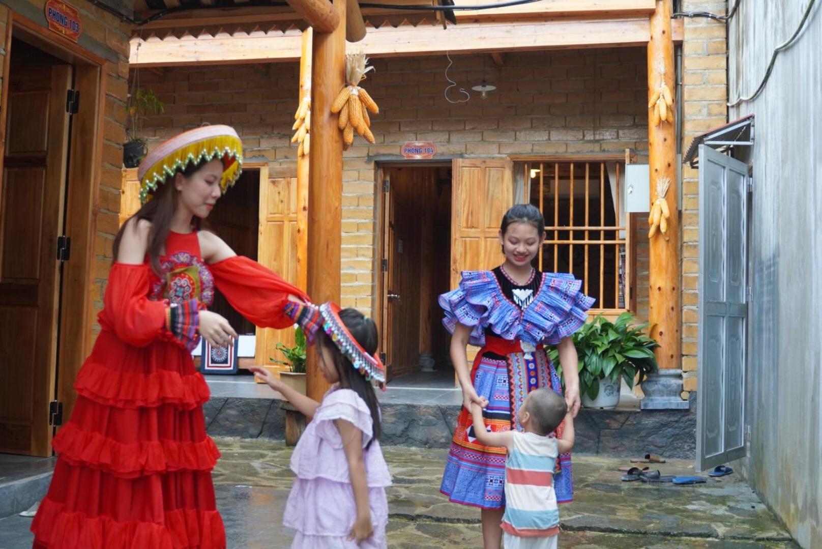 Tom Tep Homestay Ha Giang Esterno foto