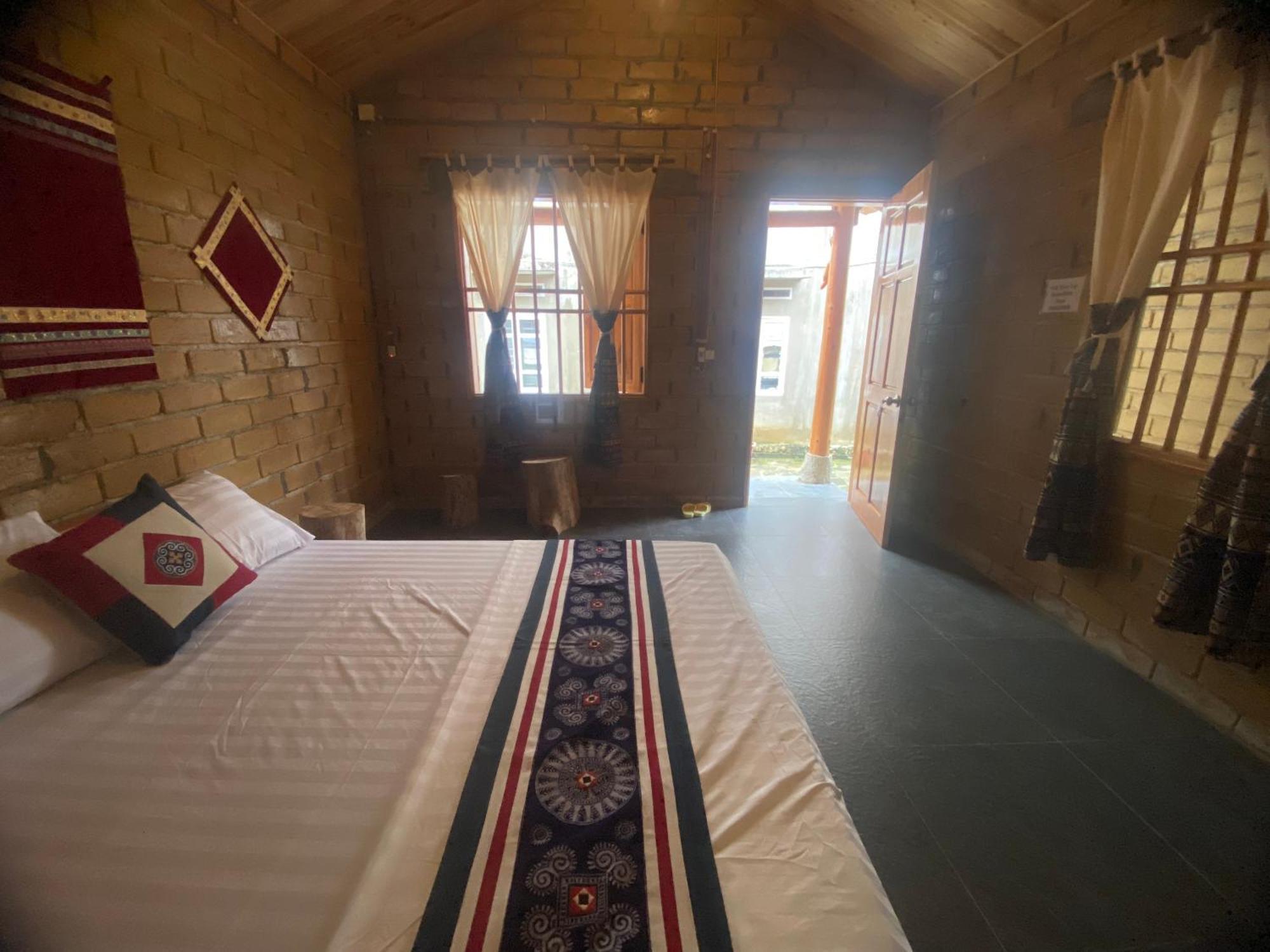 Tom Tep Homestay Ha Giang Esterno foto